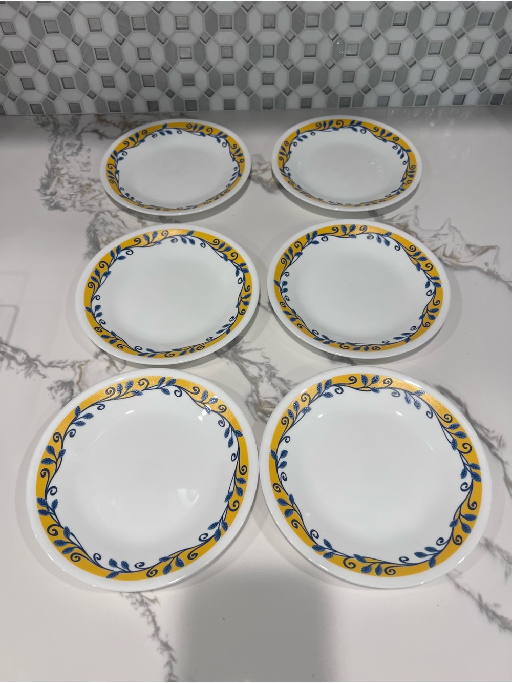 Corelle Casa Flora 6 3/4" Bread & Butter Plates Yellow Blue Vines. Set Of 6